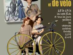 фотография de "100 ans de mode et de vélo" au Petit Echo de la Mode