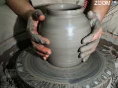 picture of Stages de Poterie : Tournage, Modelage, Email